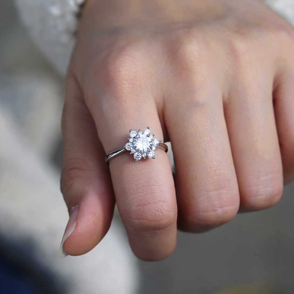 Sweet Round Flower Pure Zircon Thin Silver Dainty Ring for Women, VIP385 - Picture 4 of 6